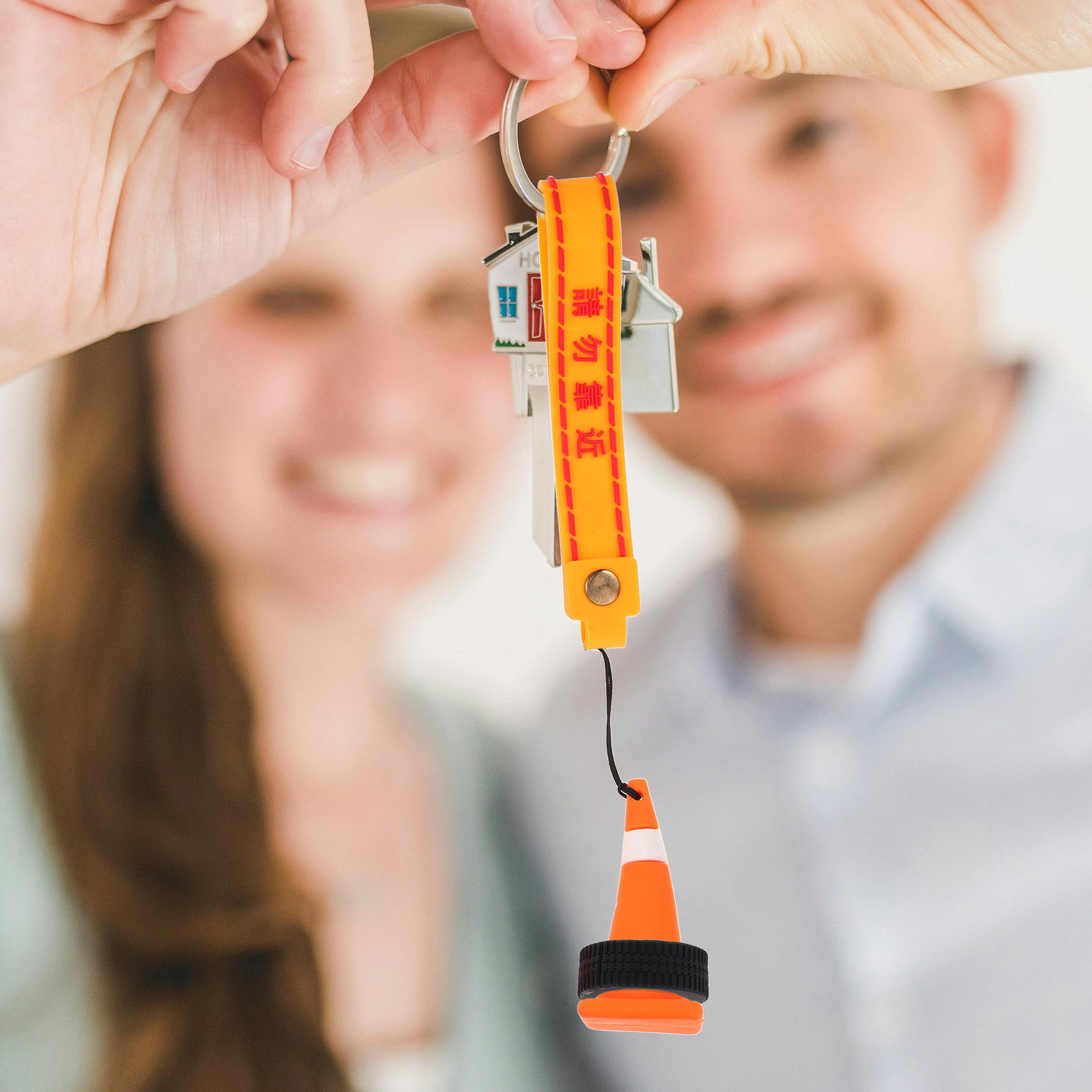 Mini Traffic Cone Keychain Cut - огляд і ціна Mini Backpack Purse